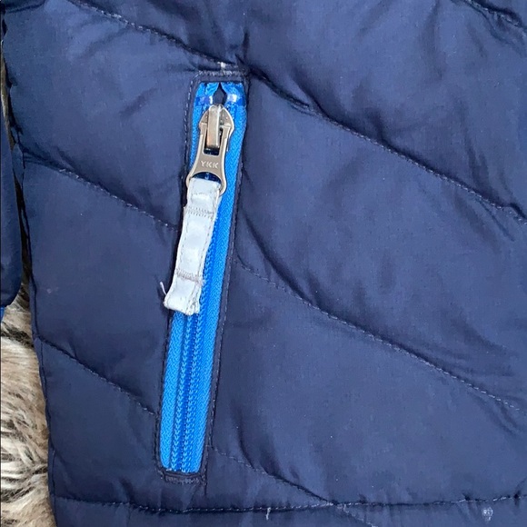 Navy blue Hanna Andersson down jacket - Picture 4 of 6